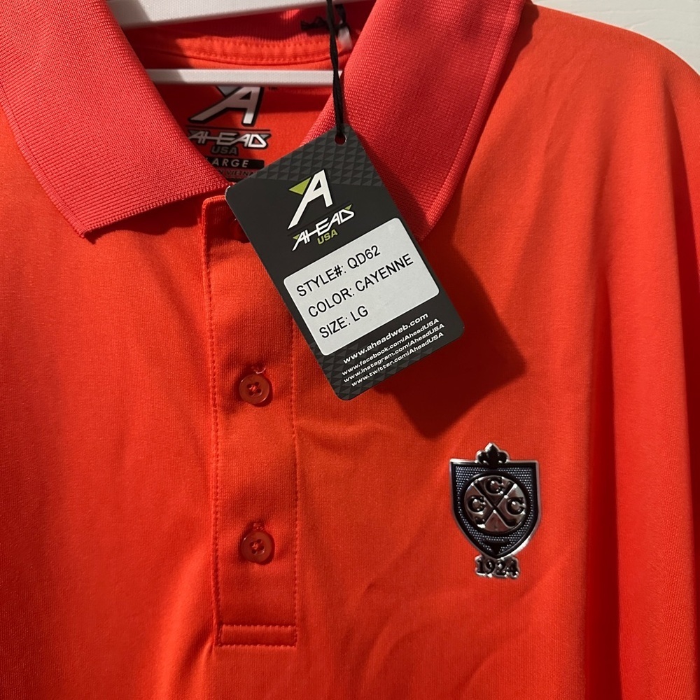 NWT MEN'S AHEAD PERFORMANCE  QD62 POLO, SIZE: L, COLOR: CAYENNE Silver Emblem